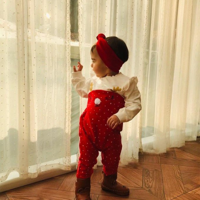 رستا خرس | چرم طبیعی عسلی